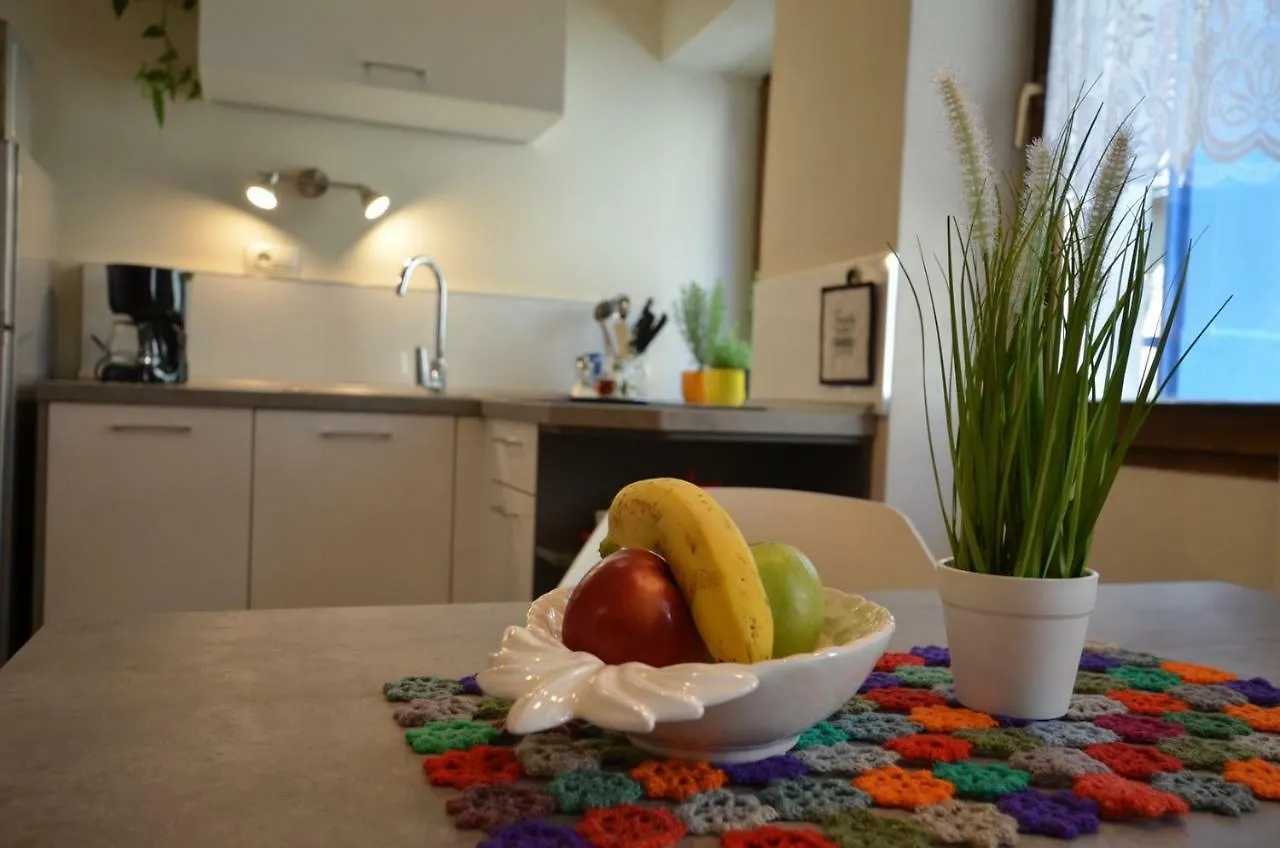 Bruno Apartment 로비니 0*,  크로아티아
